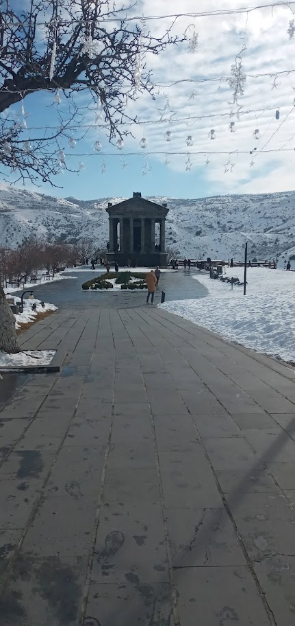 GARNI TEMPLE