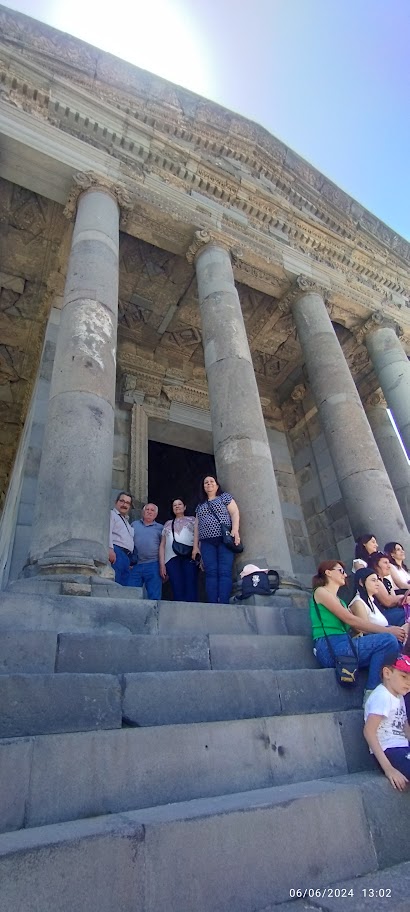 GARNI TEMPLE