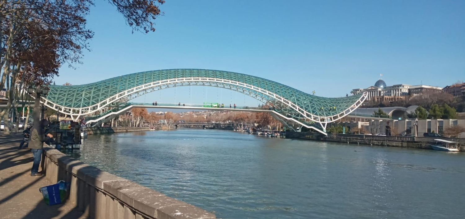 PEACE BRIDGE