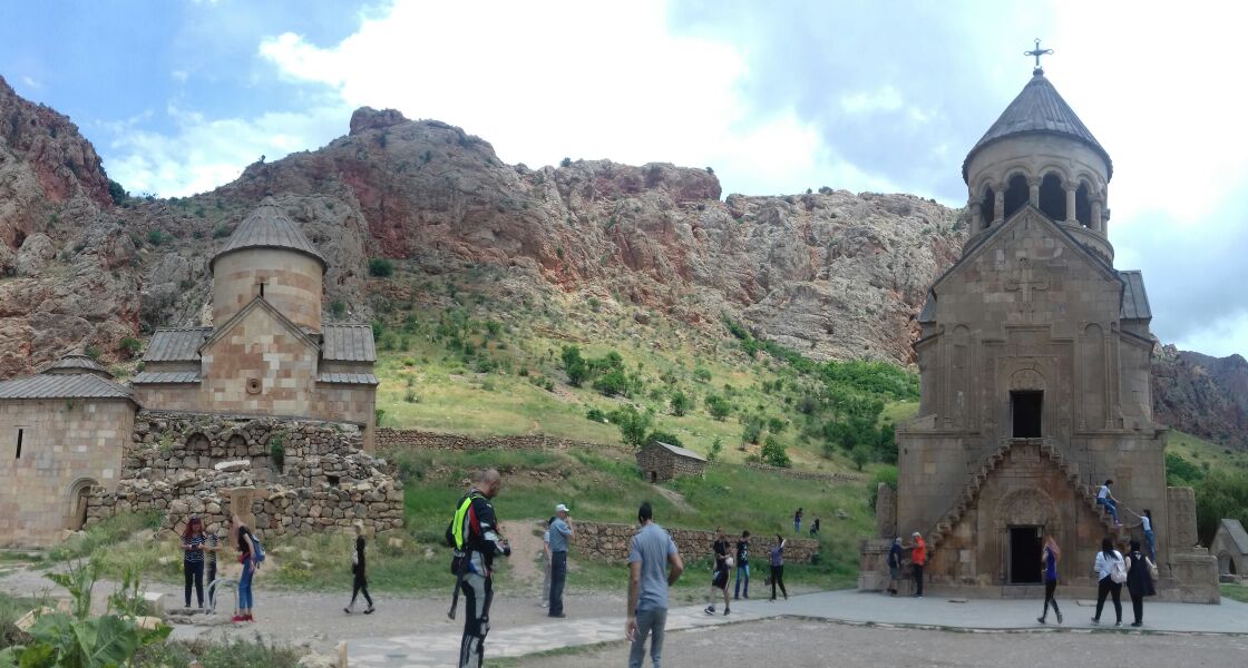 NORAVANK MONSTRY